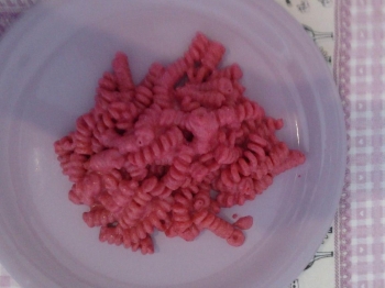 fusilli al pesto rosso